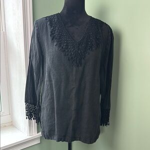Donna black linen blouse large